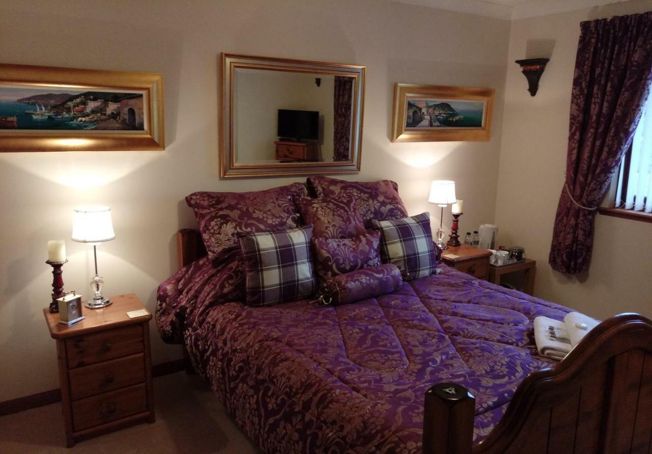 One Strathview B&B Forfar Eksteriør billede